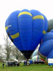 G-BSHO hot air balloon, a Cameron V-77. Photograph by Balloon Spotters Archive