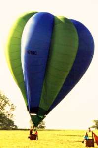 G-BSIC hot air balloon, a Cameron V-77. Photograph by Mel Kirby