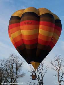 G-BSIJ hot air balloon, a Cameron V-77
