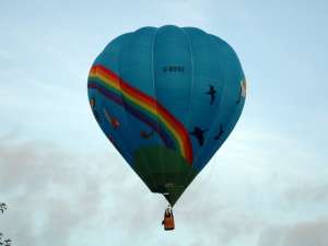 G-BSSO hot air balloon, a Cameron O-90. Photograph by Balloon Spotters Archive