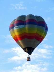 G-BSWX hot air balloon, a Cameron V-90. Photograph by Balloon Spotters Archive