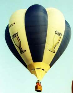 G-BSXM hot air balloon, a Cameron V-77. Photograph by Mel Kirby