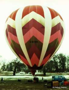 G-BTBS hot air balloon, a Cameron N-180. Photograph by Mel Kirby