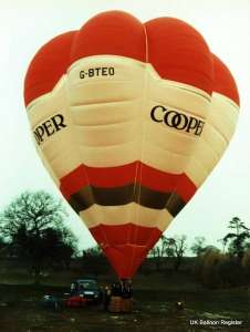 G-BTEO hot air balloon, a Cameron V-90. Photograph by Mel Kirby
