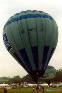 G-BTIZ hot air balloon, a Cameron A-105. Photograph by G Duke