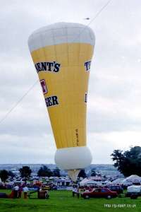 G-BTSL hot air balloon, a Cameron GLASS-70. Photograph by Mike Clarke
