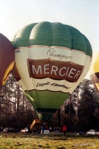 G-BUBL hot air balloon, a Thunder AX8-105, added to the archive 7 September 2026. Photograph by Balloon Spotters Archive