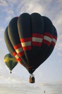 G-BUBS hot air balloon, a Lindstrand Balloons LBL 77B, added to the archive 7 September 2026. Photograph by Balloon Spotters Archive