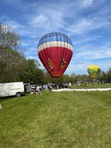 G-BUSY hot air balloon, a Thunder AX6-56A, added to the archive 14 September 2026. Photograph by Cera168_