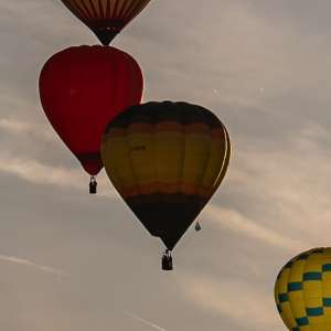 G-BVDR hot air balloon, a Cameron O-77