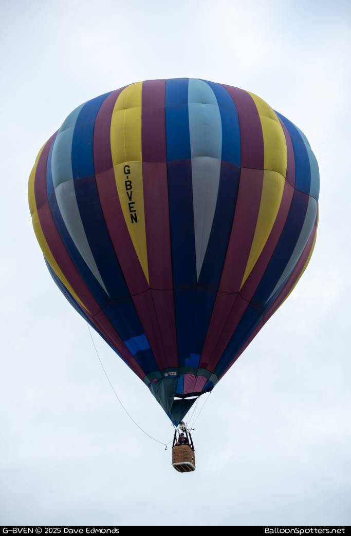 G-BVEN hot air balloon, a Cameron C-80