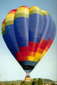 G-BVUA hot air balloon, a Cameron O-105, added to the archive 7 September 2026. Photograph by Graham Duke