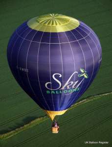 G-BWDZ hot air balloon, added to the archive 27 August 2026. Photograph by Matt Cleaves