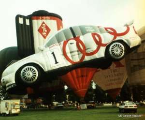 G-BWRU hot air balloon, a Lindstrand Balloons LBL Saloon CAR. Photograph by Mel Kirby