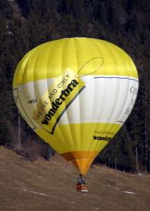 G-BWSU hot air balloon, a Cameron N-105. Photograph by Richard Gahan