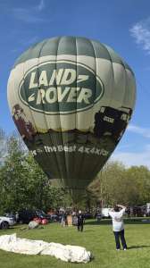 Land Rover hot air balloon G-BWTU, a Lindstrand Balloons LBL 77A. Photograph by Dave