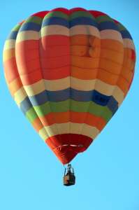 G-BWYN hot air balloon, a Cameron O-77, added to the archive 7 September 2026. Photograph by G Bann