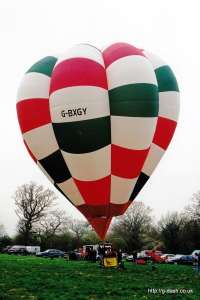 G-BXGY hot air balloon, a Cameron V-65. Photograph by Mike Clarke