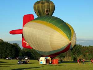G-BXKU hot air balloon, a Cameron Balloons Colt AS-120 Mkii, added to the archive 7 September 2026. Photograph by G Bann