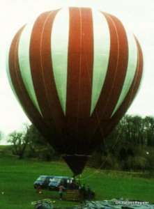 G-BXSJ hot air balloon, a Cameron C-80. Photograph by Mel Kirby