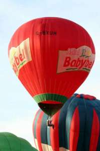 G-BXUH hot air balloon, added to the archive 27 August 2026. Photograph by Bill Teasdale