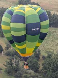 G-BXUU hot air balloon, a Cameron V-65, added to the archive 25 September 2026. Photograph by Slitherthesnake