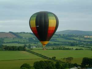 G-BXVF hot air balloon, a Cameron Balloons Thunder AX11-250 S2. Photograph by Malcolm White