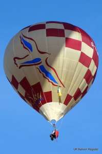 G-BXWX hot air balloon, a SKY 25-16. Photograph by Kevin Boon