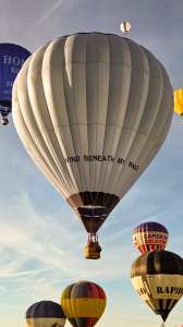 G-BXXG hot air balloon, a Cameron N-105. Photograph by Dave