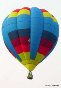 G-BXXO hot air balloon, a Lindstrand Balloons LBL 90B. Photograph by Keith Sowter