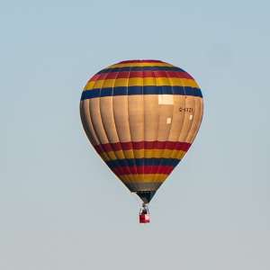 G-BXZI hot air balloon, a Lindstrand Balloons LBL 90A
