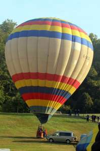 G-BXZI hot air balloon, a Lindstrand Balloons LBL 90A. Photograph by G Bann