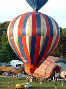 G-BYER hot air balloon, a Cameron C-80. Photograph by Balloon Spotters Archive