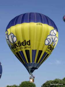 G-BYIL hot air balloon, a Cameron N-105. Photograph by Balloon Spotters Archive