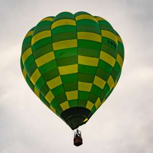 G-BYNU hot air balloon, a Cameron Balloons Thunder AX7-77. Photograph by Dave