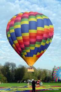 G-BZIK hot air balloon, a Cameron A-250. Photograph by Keith Sowter