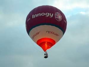 G-BZXO hot air balloon, a Cameron Z-105. Photograph by Balloon Spotters Archive