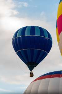 G-BZXR hot air balloon, a Cameron N-90. Photograph by Dave