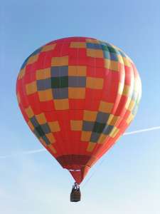 G-BZYT hot air balloon, added to the archive 27 August 2026. Photograph by K M McLaughlin