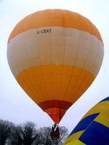 G-CBAT hot air balloon, a Cameron Z-90. Photograph by Balloon Spotters Archive
