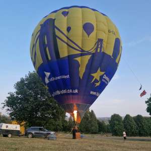 Bristol hot air balloon G-CBHW, a Cameron Z-105. Photograph by Dave