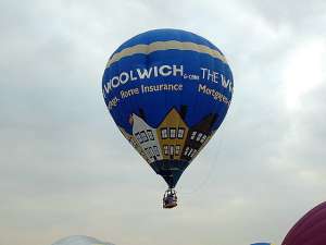 G-CBMK hot air balloon, a Cameron Z-120. Photograph by Balloon Spotters Archive