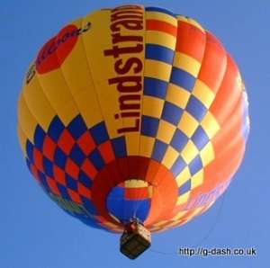 G-CBPH hot air balloon, a Lindstrand Balloons LBL 105A. Photograph by slowfly.it