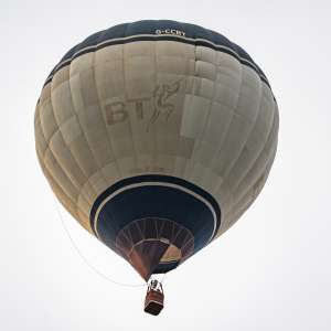 Bt hot air balloon G-CCBT, a Cameron Z-90. Photograph by Dave