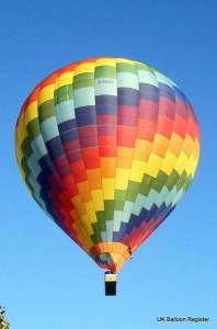 G-CCGT hot air balloon, a Cameron Z-425. Photograph by Balloon Spotters Archive