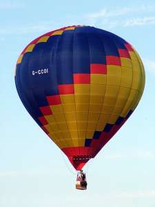 G-CCOI hot air balloon, a Lindstrand Balloons LBL 90A. Photograph by Balloon Spotters Archive