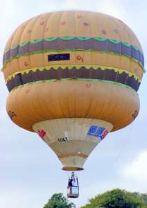 G-CCYP hot air balloon, a Colt 56A. Photograph by K M McLaughlin