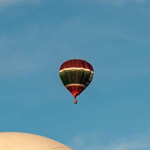 G-CDDL hot air balloon, a Cameron Z-350