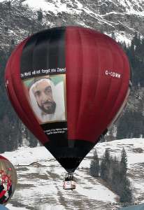 G-CDMW hot air balloon, a Lindstrand HOT AIR Balloons LBL 105A. Photograph by Richard Tregear