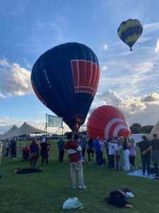 G-CDYL hot air balloon, a Lindstrand HOT AIR Balloons LBL 77A, added to the archive 15 September 2026. Photograph by Cera168_